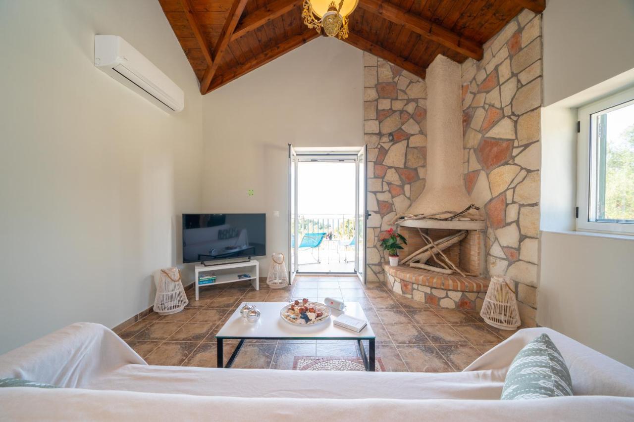 פיסקרדו Stone Villa Eriphyle ,Private Witn Sunset View מראה חיצוני תמונה
